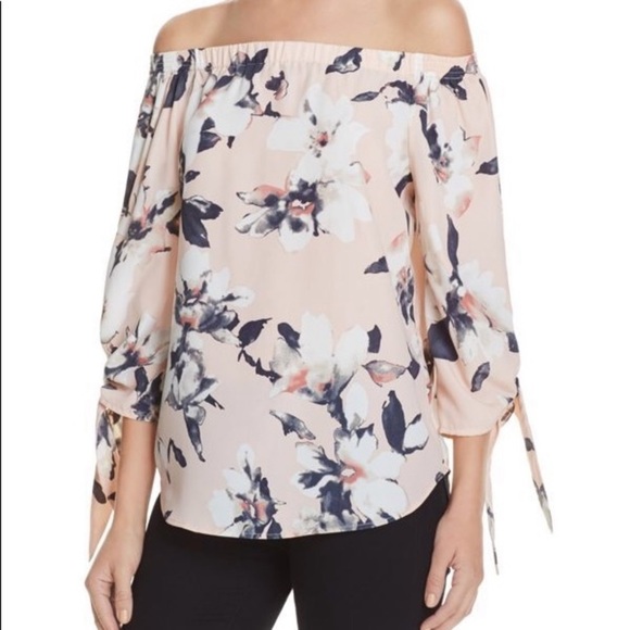 AQUA Bloomingdales Pink Floral Off Shoulder Top - Picture 1 of 5
